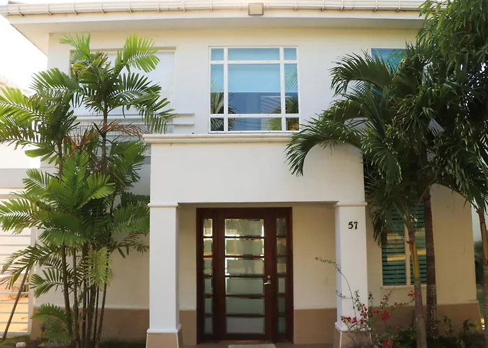 Casa Arcoiris: Espectacular Casa En Cartagena Con Acceso Directo A La Playa